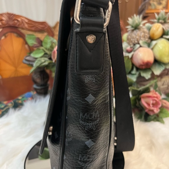 MCM Visetos Crossbody - Picture 6 of 17